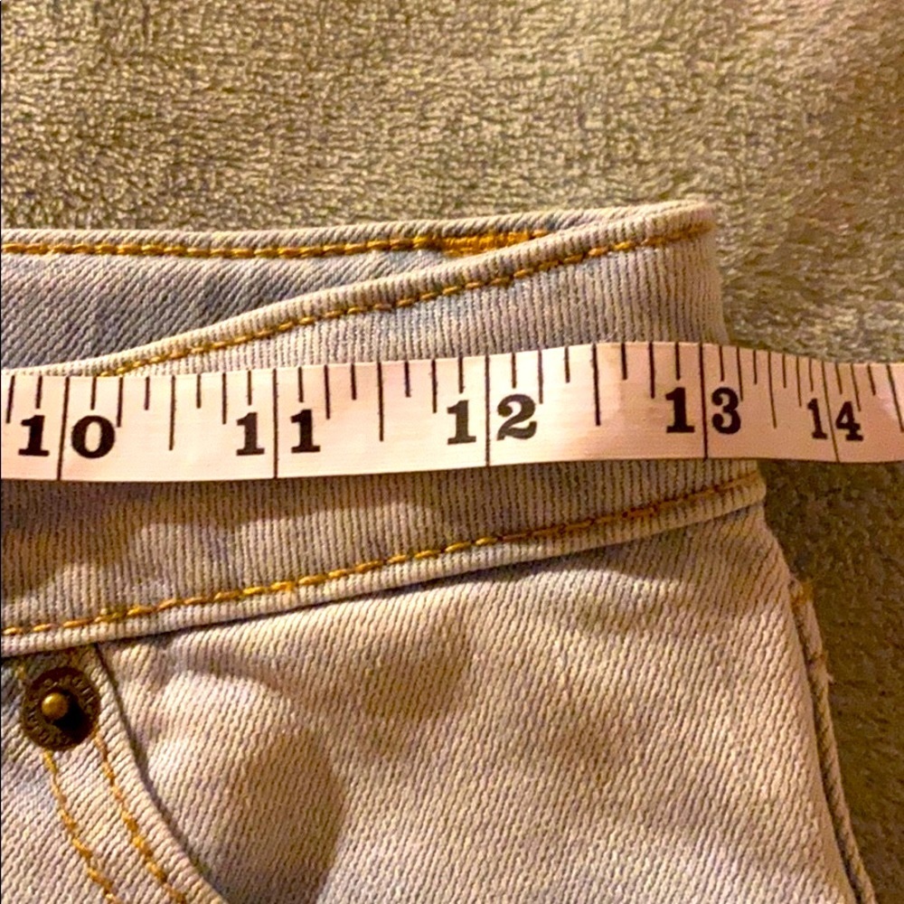 Cat & Jack Demin short whit patches Size10/12 - Picture 7 of 8